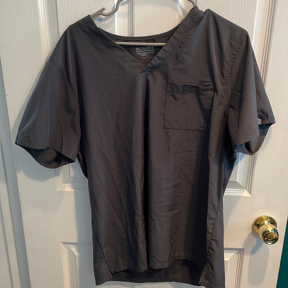 Full set of Roth Scrubs - Men’s L